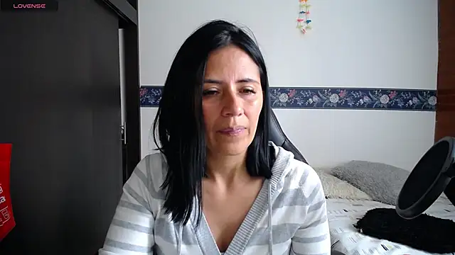 sharoon cheerry online show from September 19, 2025, 2:10 pm