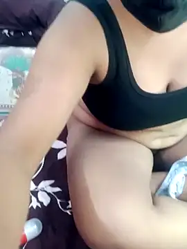 Snapshot of Bengali-boudi chatting on March 18, 2026, 6:31 pm Bengali-boudi online show from March 18, 2026, 6:31 pm