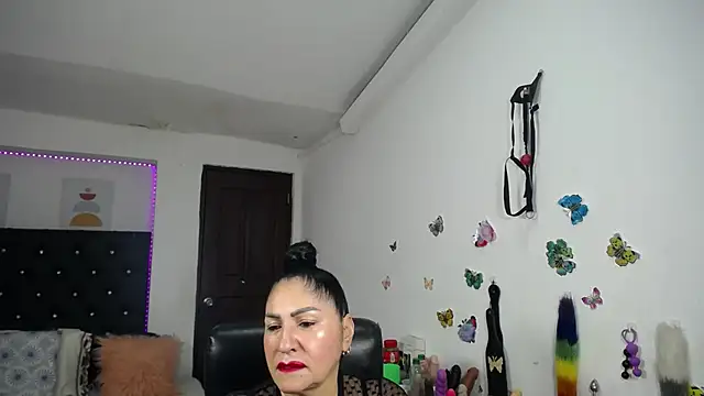 mature bigboobs10 online show from June 26, 2026, 3:56 am