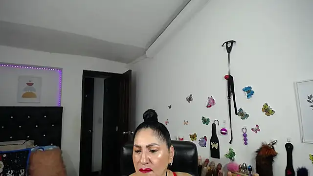 mature bigboobs10 online show from November 2, 2025, 3:55 am