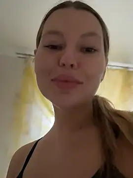 Lovers  Annn online show from March 23, 2025, 7:42 am