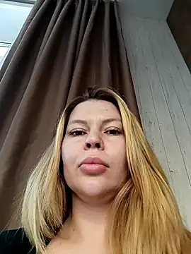 Lovers  Annn online show from October 16, 2025, 2:31 am