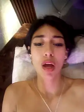 Scarlet wd18 online show from March 13, 2025, 1:54 am