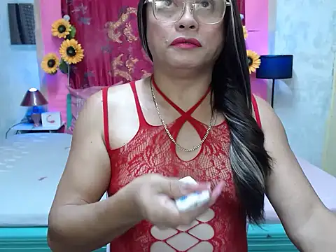 UrAsianPrincessDanie online show from June 20, 2026, 7:30 pm