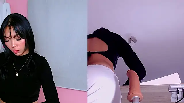 Sweet Susie  online show from February 21, 2026, 8:44 pm