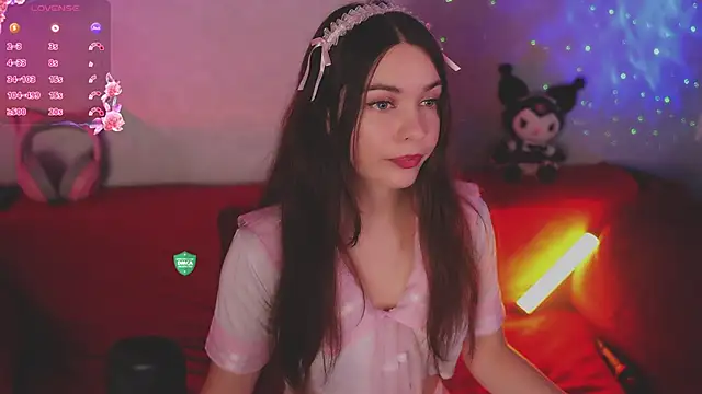 How2Meow online show from October 6, 2025, 5:24 pm