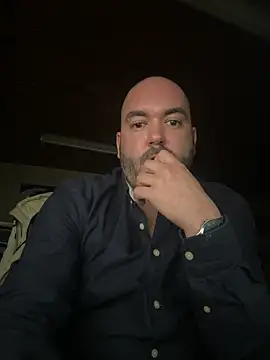 Snapshot of Ju_rine007 chatting on December 25, 2024, 6:31 am Ju rine007 online show from December 25, 2024, 6:31 am