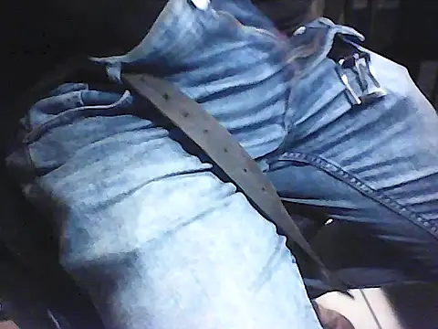 Snapshot of Ju_rine007 chatting on October 24, 2025, 1:26 am Ju rine007 online show from October 24, 2025, 1:26 am