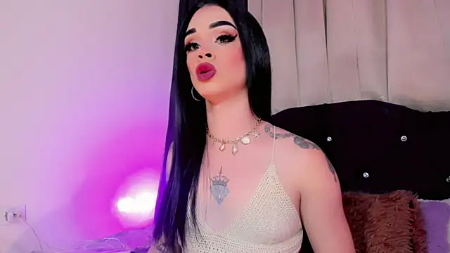 lesly xx online show from June 17, 2026, 3:28 am