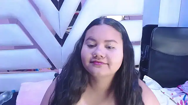 Snapshot of ValenTitis chatting on September 30, 2025, 8:37 pm ValenTitis online show from September 30, 2025, 8:37 pm