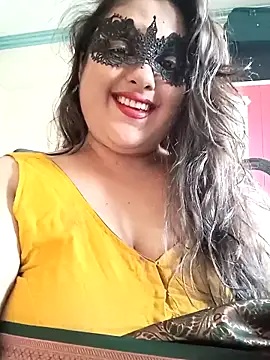 Snapshot of AgniPriya chatting on May 15, 2026, 10:35 am AgniPriya online show from May 15, 2026, 10:35 am