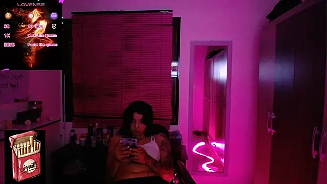 Misslana wn1 online show from November 8, 2025, 5:44 am