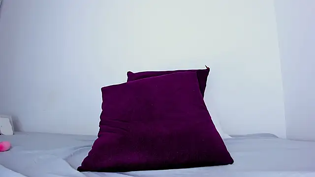 Skarleth69 online show from March 3, 2026, 11:50 am