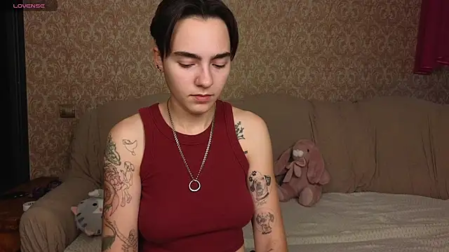 twobabesweet online show from August 9, 2026, 9:37 am