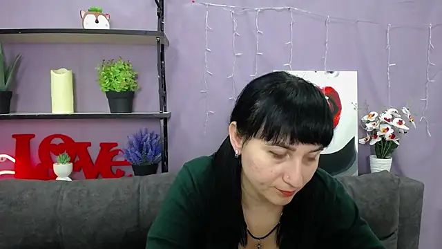 NinaFlawlees online show from March 13, 2025, 11:38 pm