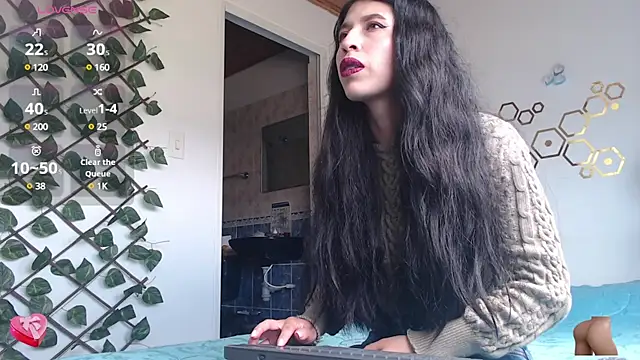 adriscute online show from February 22, 2025, 8:42 pm