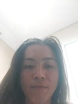 yournewgirldiana online show from September 29, 2025, 5:18 pm