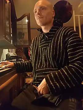 rexflexxx online show from August 8, 2026, 2:18 am