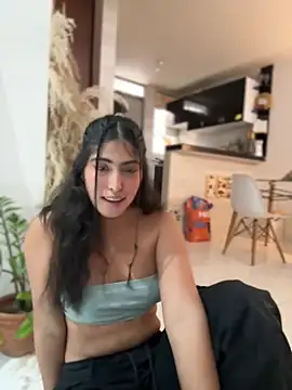 Gaby zahir  online show from March 15, 2025, 3:48 pm