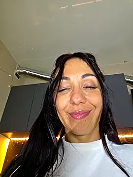 Snapshot of LeticiaWoods chatting on February 21, 2026, 10:45 pm LeticiaWoods online show from February 21, 2026, 10:45 pm