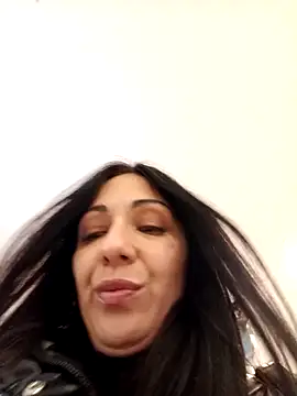 LeticiaWoods online show from February 7, 2025, 12:28 pm