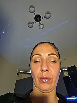 LeticiaWoods online show from June 18, 2026, 11:21 pm