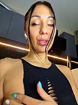 LeticiaWoods online show from December 2, 2025, 9:11 am