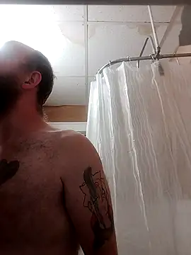 TaylorBlaze online show from October 2, 2025, 8:18 am