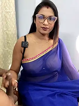 Queen Dolly online show from February 8, 2026, 5:21 pm