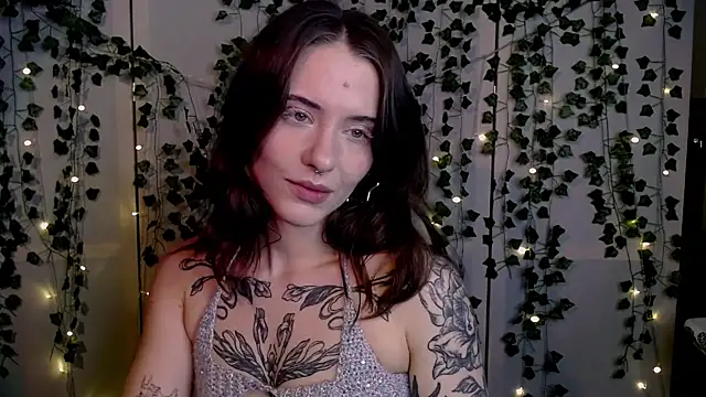 Snapshot of risha_laas chatting on May 14, 2026, 8:06 pm risha laas online show from May 14, 2026, 8:06 pm