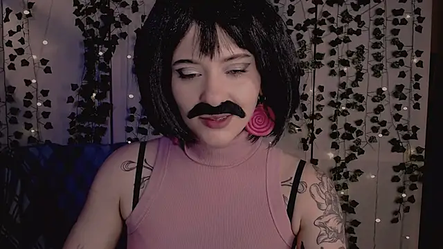 Snapshot of risha_laas chatting on November 1, 2025, 8:03 pm risha laas online show from November 1, 2025, 8:03 pm