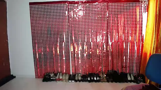 Sweett Anya online show from September 22, 2025, 3:51 pm