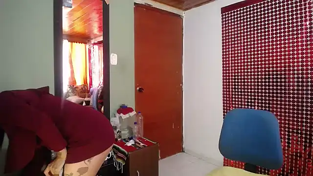 Snapshot of Sweett_Anya chatting on February 25, 2026, 2:50 pm Sweett Anya online show from February 25, 2026, 2:50 pm