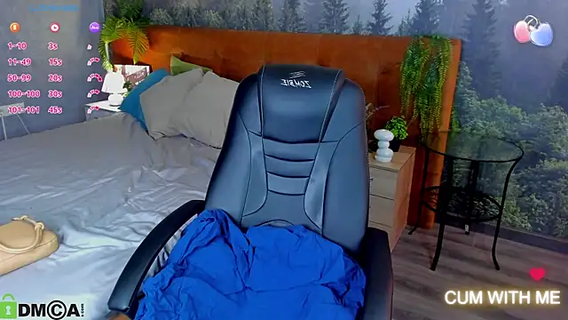 Fera1 Berry online show from September 18, 2025, 12:02 am