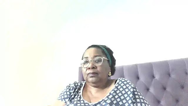 Snapshot of KinkyRicoSaisyours chatting on October 18, 2025, 4:20 pm KinkyRicoSaisyours online show from October 18, 2025, 4:20 pm