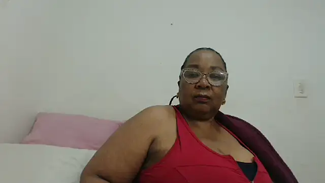 Snapshot of KinkyRicoSaisyours chatting on October 19, 2025, 6:54 pm KinkyRicoSaisyours online show from October 19, 2025, 6:54 pm