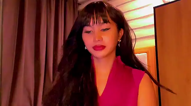 Snapshot of YOURCRISTINAS chatting on March 15, 2025, 9:30 am YOURCRISTINAS online show from March 15, 2025, 9:30 am