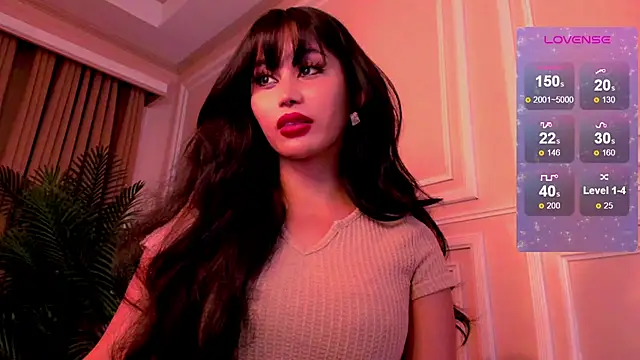 YOURCRISTINAS online show from April 24, 2026, 10:06 am