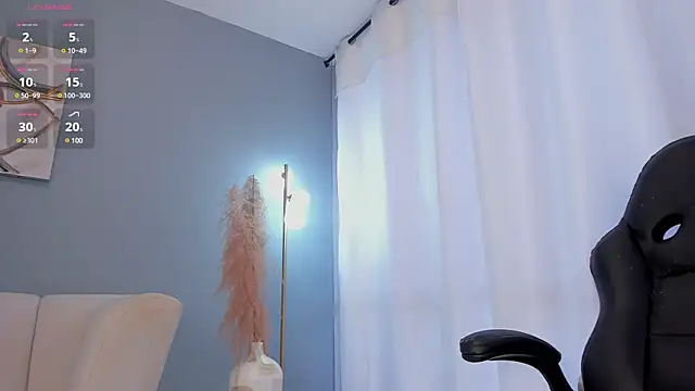 BrookeMiller online show from March 16, 2025, 9:37 pm