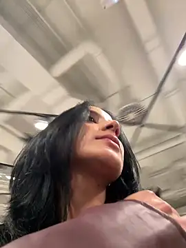 Ale Lewis online show from November 3, 2025, 1:26 pm