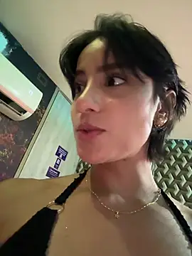Ale Lewis online show from June 30, 2026, 7:36 pm