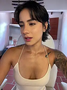 Ale Lewis online show from July 26, 2026, 7:10 pm
