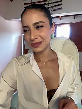 Ale Lewis online show from May 29, 2026, 7:09 pm