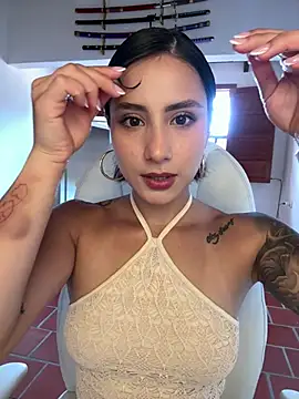 Ale Lewis online show from July 10, 2026, 7:03 pm