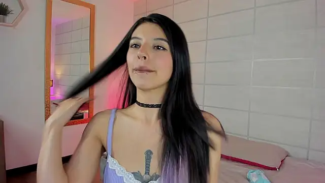 Snapshot of NanaRott chatting on March 7, 2026, 11:10 pm NanaRott online show from March 7, 2026, 11:10 pm