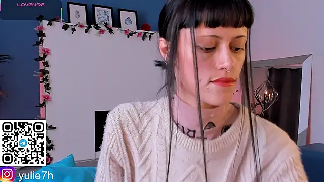 Snapshot of _Jessy_Moon_ chatting on February 18, 2026, 7:10 pm Jessy Moon online show from February 18, 2026, 7:10 pm