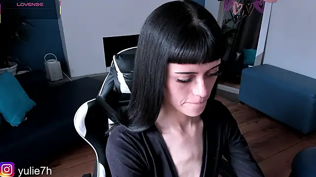 Snapshot of _Jessy_Moon_ chatting on March 5, 2026, 7:32 pm Jessy Moon online show from March 5, 2026, 7:32 pm