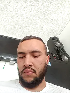 Stiven088 online show from December 22, 2025, 5:35 pm