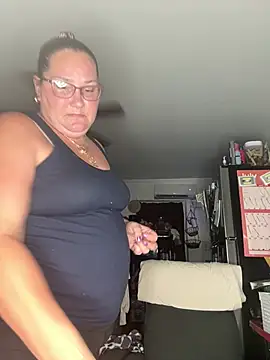 SexyNikki6969 online show from July 22, 2026, 3:19 am