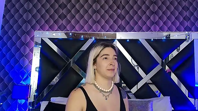 Snapshot of victoriaa_lee_ chatting on June 6, 2026, 7:30 pm victoriaa lee online show from June 6, 2026, 7:30 pm